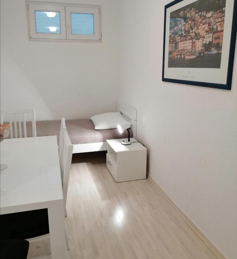 Apartment Aria Baška Voda Eksteriør bilde